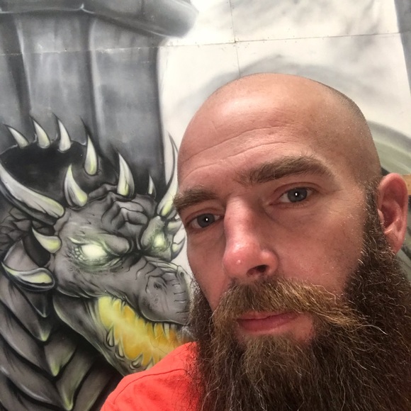 Meet your Posher, Bradley - Picture 1 of 2